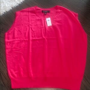 🆕 Banana Republic Sweater Vest